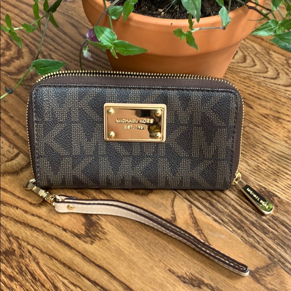 Michael Kors large multifunction logo wristlet